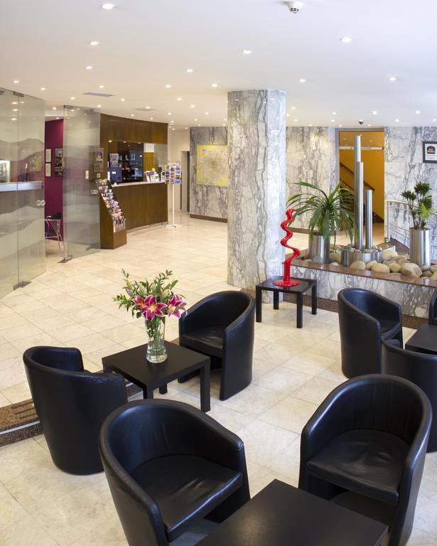 Luxury Family Hotel Bila Labut Prague Exterior photo